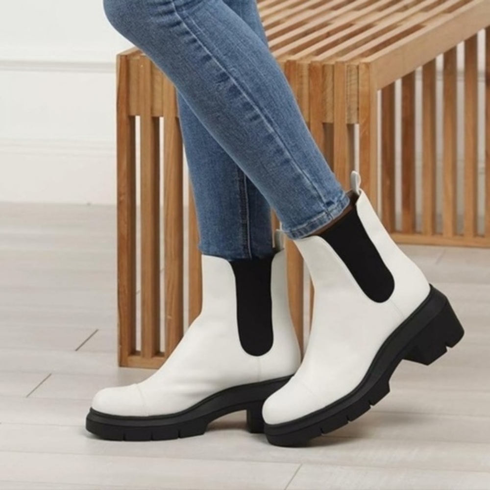 Stuart Weitzman Norah Lift Boots Leather White Combat Chelsea 6.5 Platform Lug